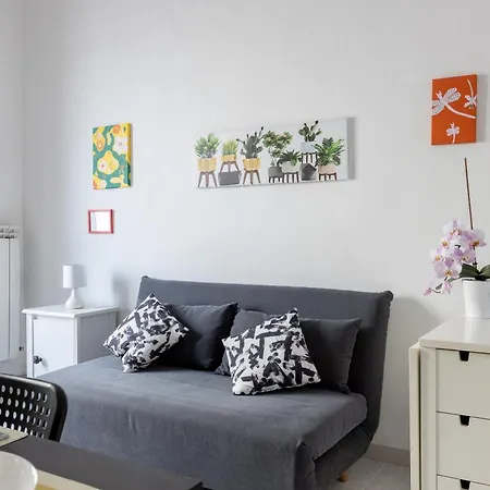 Pisa Bright Apartment Near The Airport Exterior photo