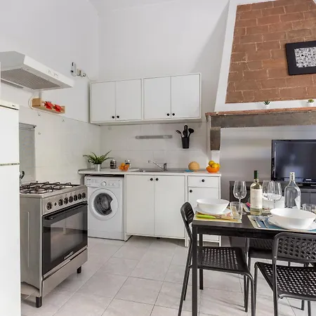 Pisa Bright Apartment Near The Airport Exterior photo